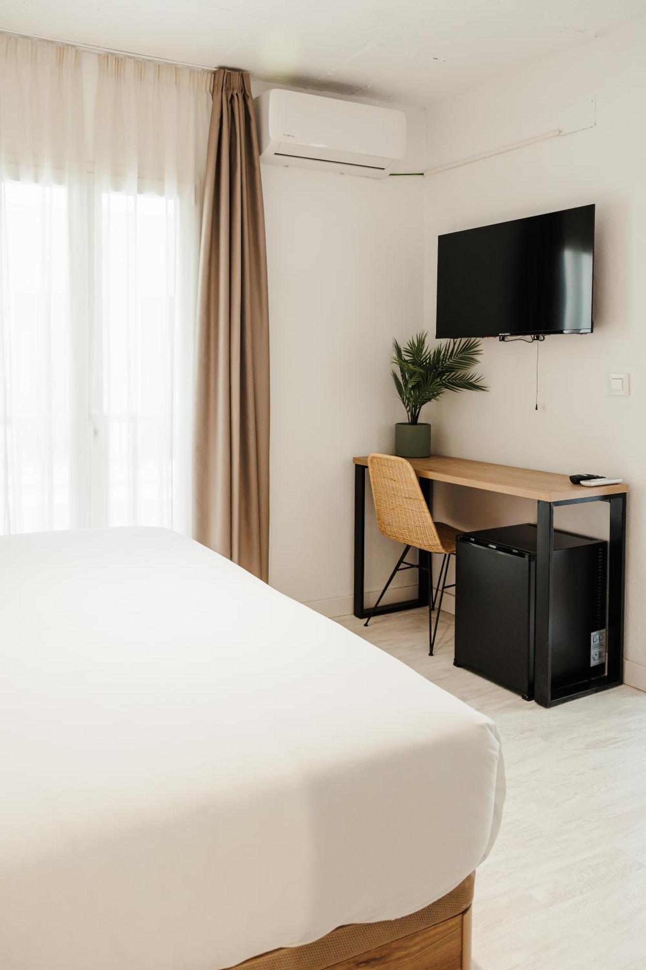 Astuto 21 Suites - Adults Only Jerez de la Frontera Exterior photo